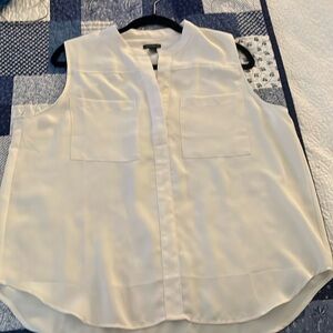 Ann Taylor sleeveless collarless shirt L